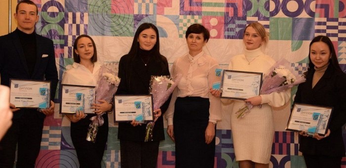 Подведены итоги конкурса «Премия Мэра города Горно-Алтайска для студентов» в 2023 году